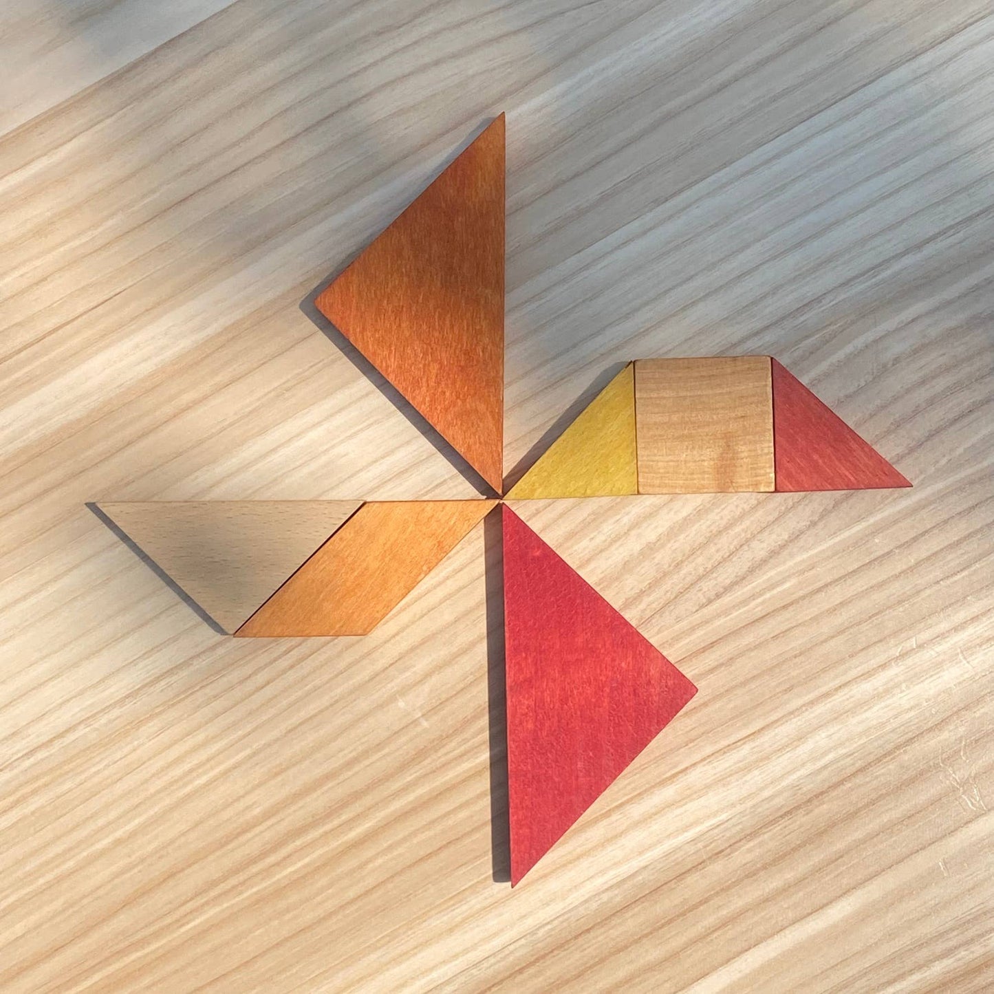 Wooden Story - Holzsteine Tangram Warm