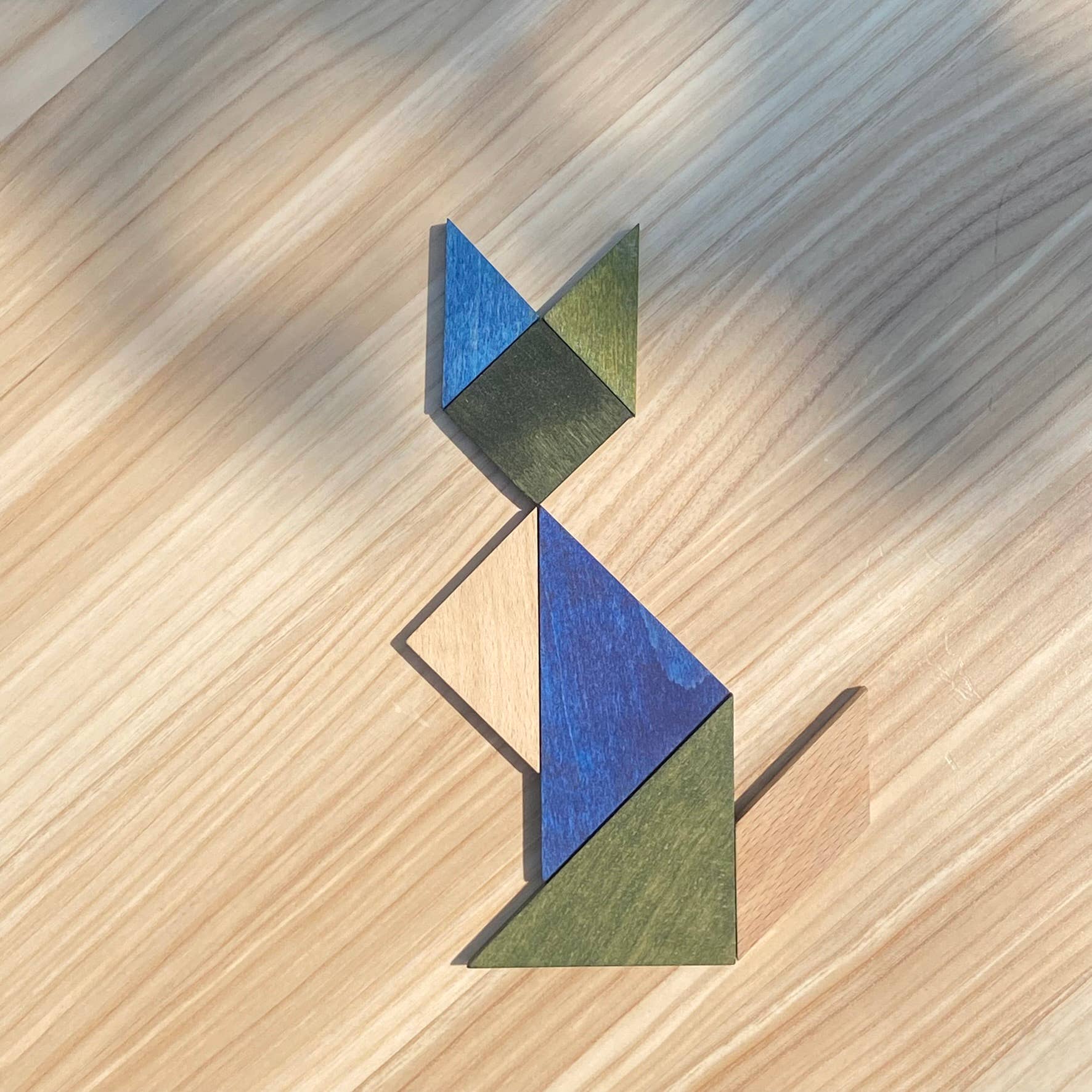 Tangram Holzfigur Fuchs – kreatives Legespiel für Kinder Entwicklung