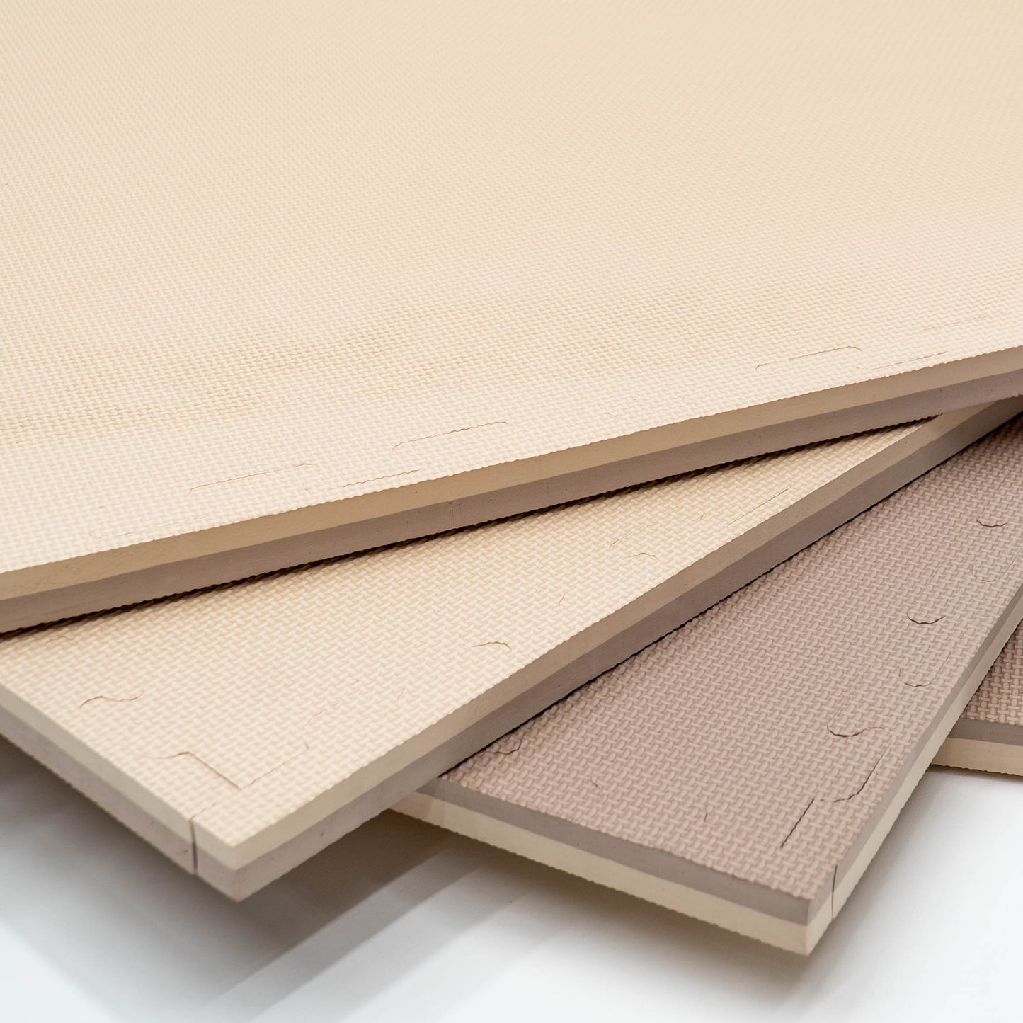IGLU Bodenmatte Beige Dunkelbeige als weiche Krabbelunterlage