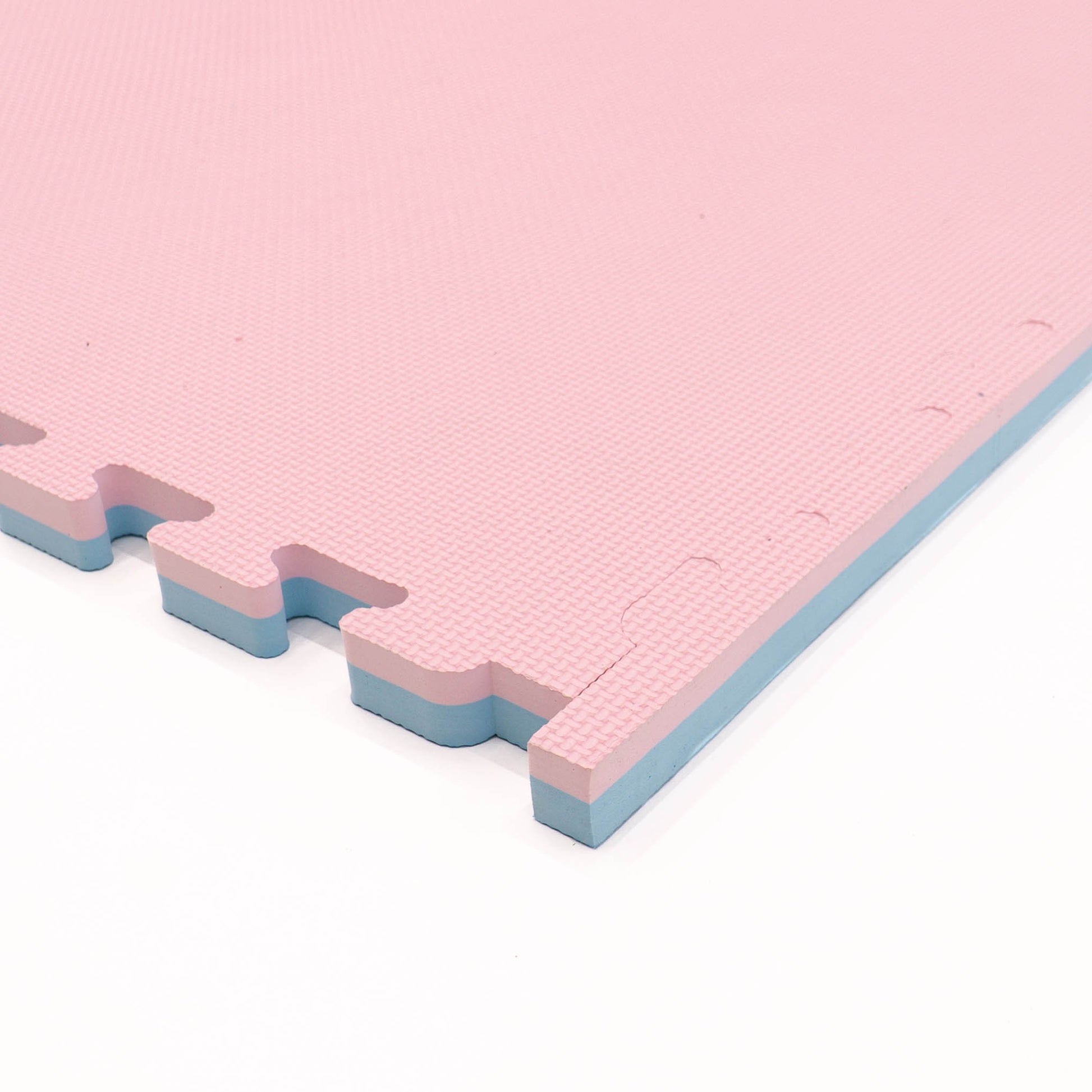 EVA Puzzlematten Babyrosa Babyblau zusammengesteckt – IGLU Softplay