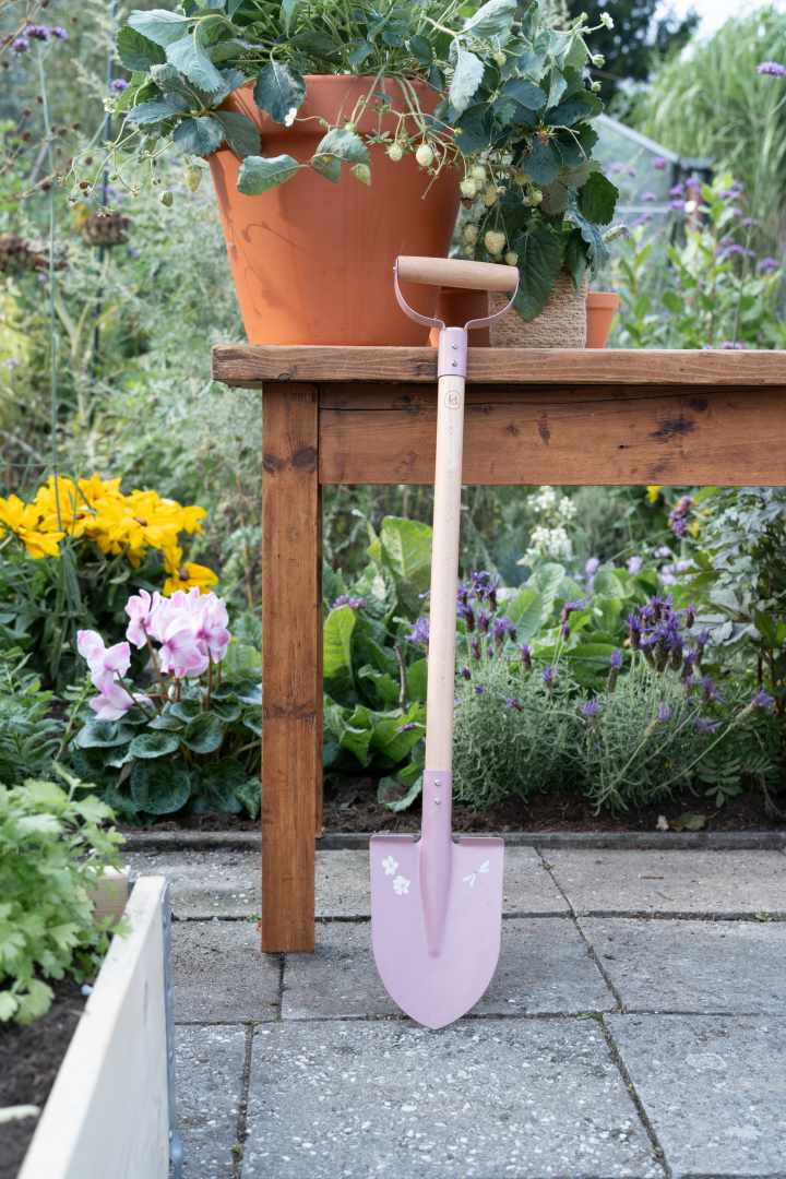 Personalisierte Kinderschaufel Rosa mit Namen – Gartenschaufel für Kinder